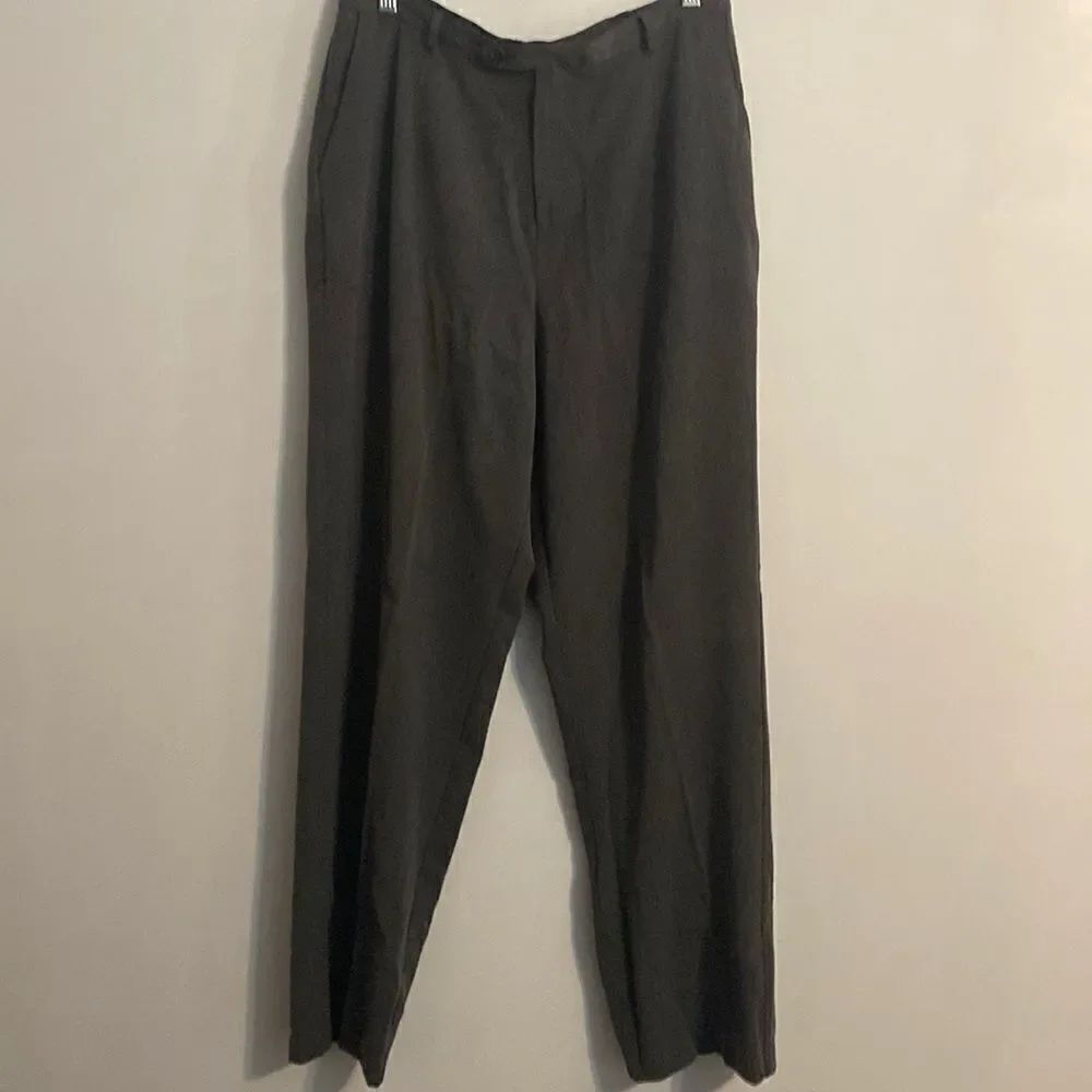 JM Collection Gray pants with elastic on side waist band, size 14